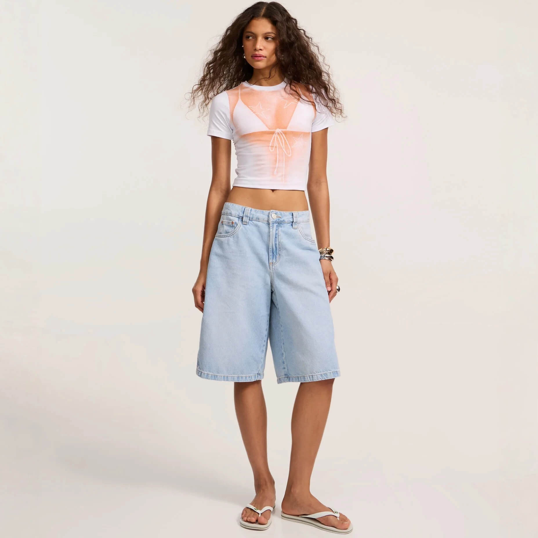 White Bikini Print Star Crop T-Shirt - Image 5